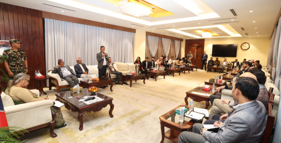 Baluwatar-meeting_dal_geng.png