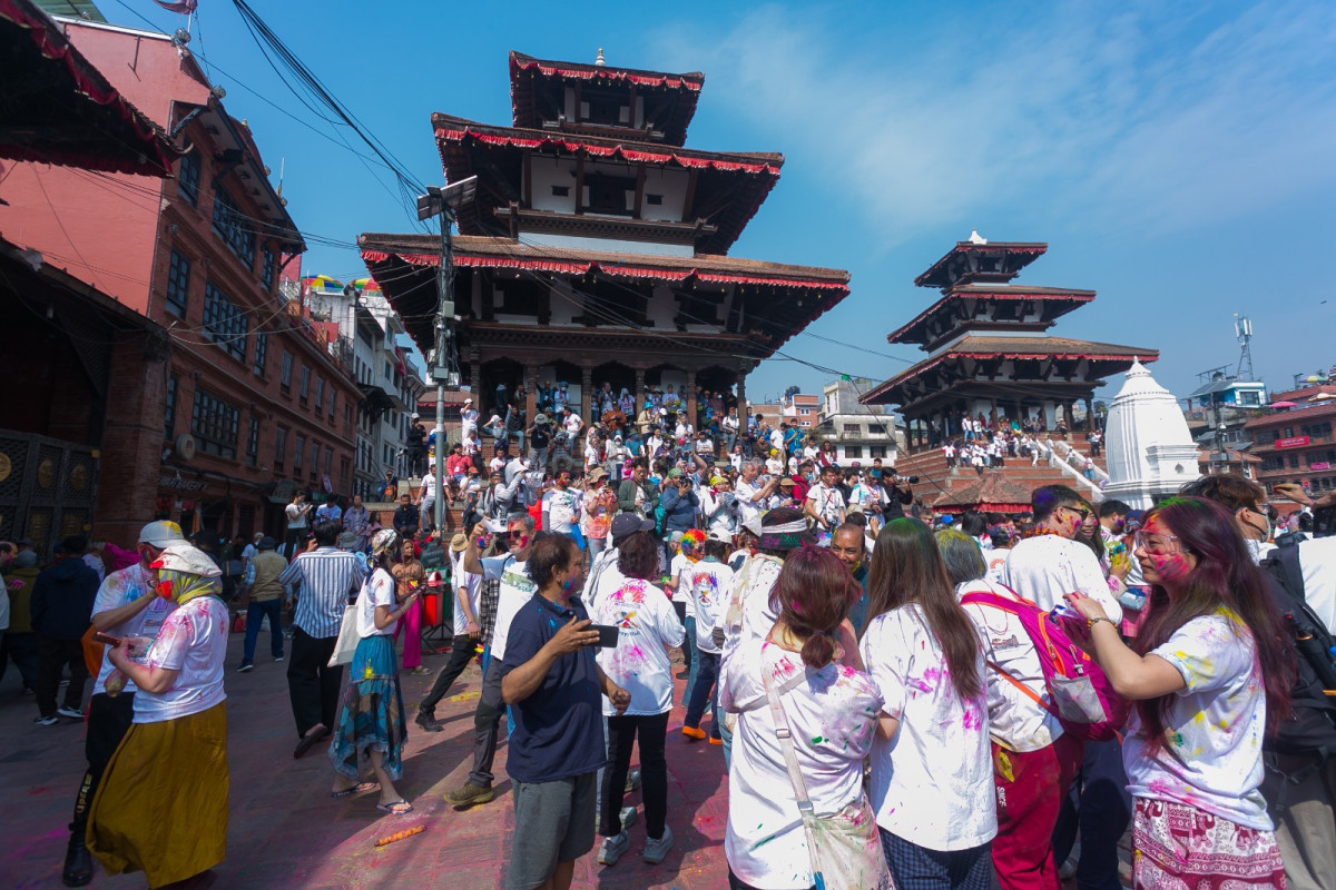 holi_basantpur_6.jpg