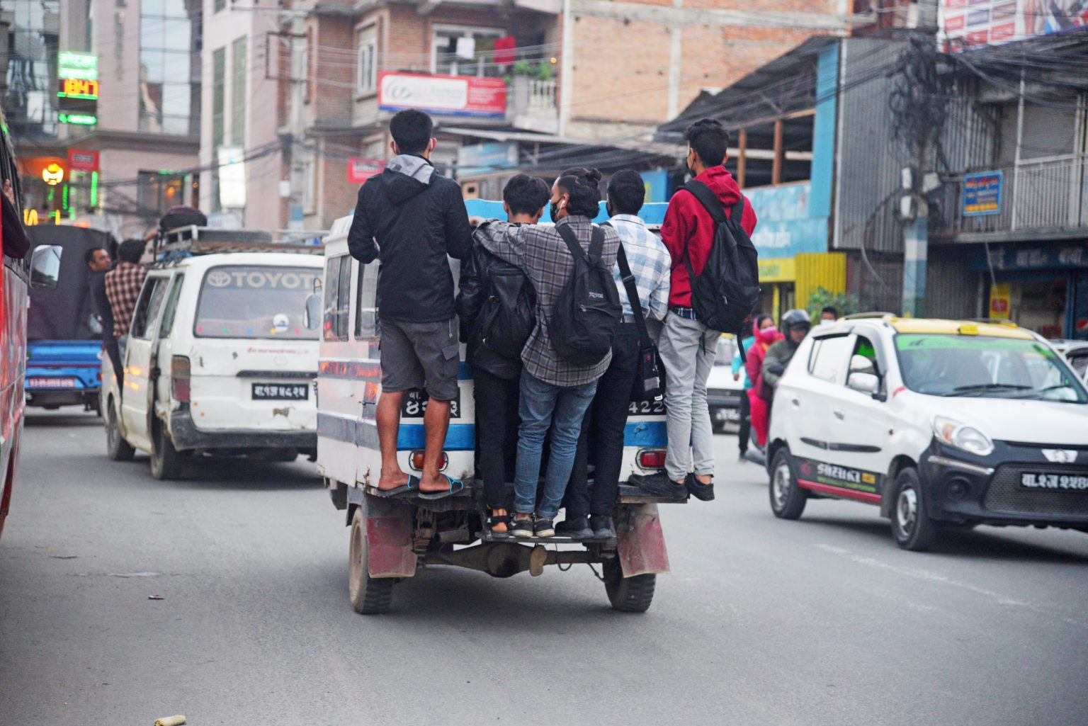 सजिलो छैन काठमाडौंमा यात्रा गर्न (हेरौं १५ तस्बीर)